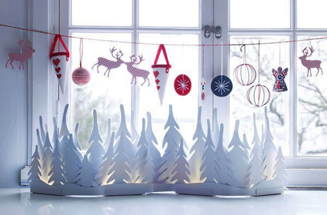 Продовження статті:   Незвичайний новорічний декор вікон зі звичайного паперу (ч