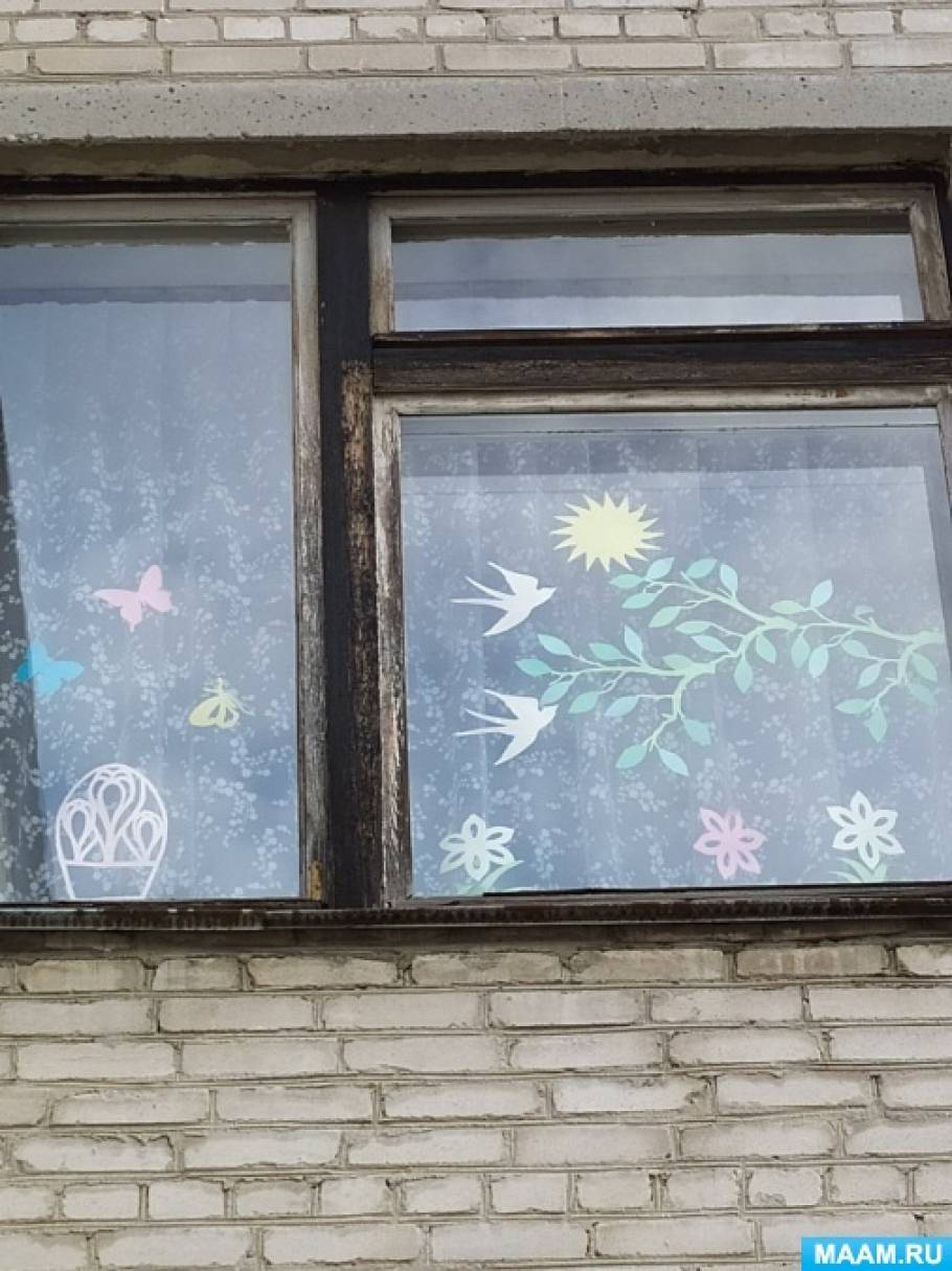 Весняне оформлення вікон
