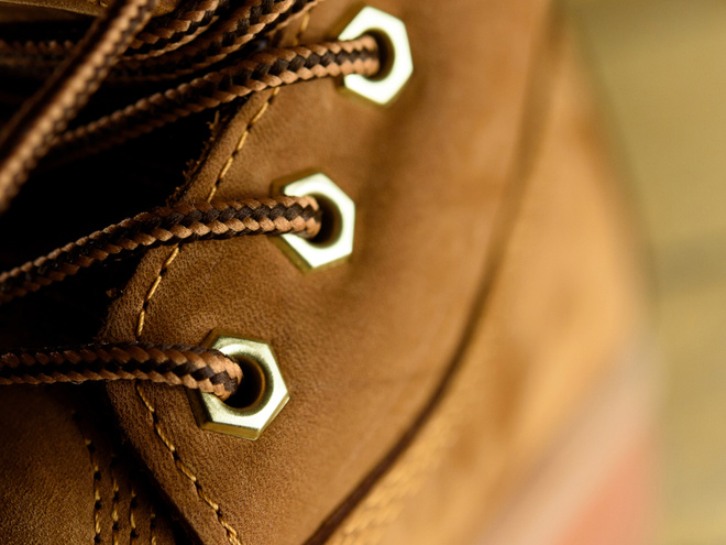 Як чистити нубук: Догляд за взуттям з нубуку за всіма правилами продовжить життя виробам і збереже їх привабливість